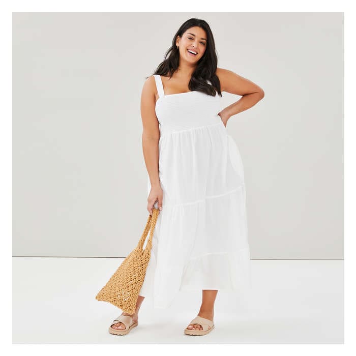 Aux Femmes Robe maxi froncée Femmes+ - Blanc Pur